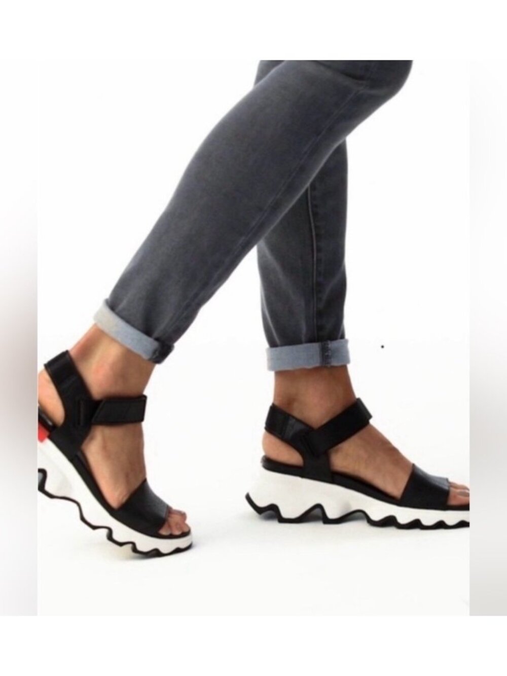 Sorel Kinetic Impact Platform Wedge Leather Sandals Women’s 6.5 Black White